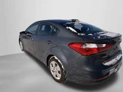 Used 2016 Kia Forte LX image 5