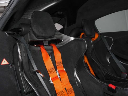 Used 2020 McLaren 620R image 36