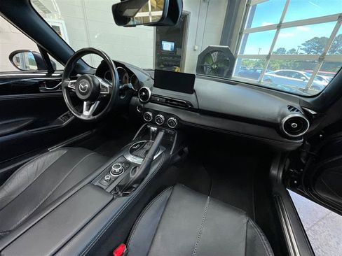 Used 2024 MAZDA MX-5 Miata RF Grand Touring RWD image 26
