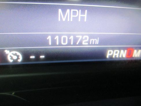 Used 2015 GMC Sierra 1500 SLT w/ SLT Crew Cab Value Package image 31