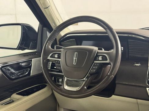 Certified 2023 Lincoln Navigator L Black Label AWD/4WD image 21