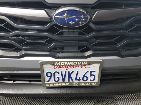 Used 2024 Subaru Crosstrek 2.0i Premium AWD/4WD image 10