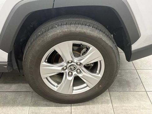 Used 2025 Toyota RAV4 XLE FWD image 7