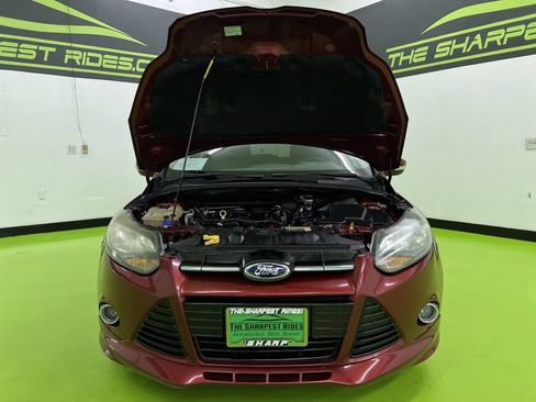 Used 2014 Ford Focus Titanium FWD image 4