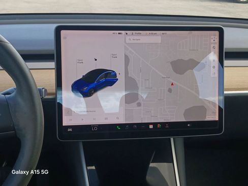Used 2020 Tesla Model 3 Long Range image 24