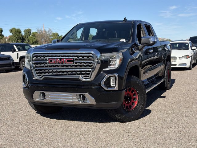 Used 2020 GMC Sierra 1500 Denali w/ Technology Package AWD/4WD image 2