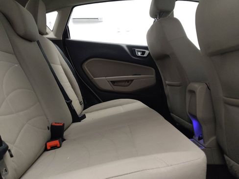 Used 2016 Ford Fiesta SE FWD image 19