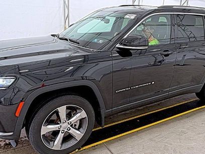Used 2022 Jeep Grand Cherokee L Limited w/ MOPAR Finishing Package