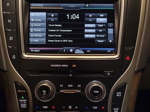 Used 2016 Lincoln MKX Reserve w/ Driver Assistance Package AWD/4WD image 25