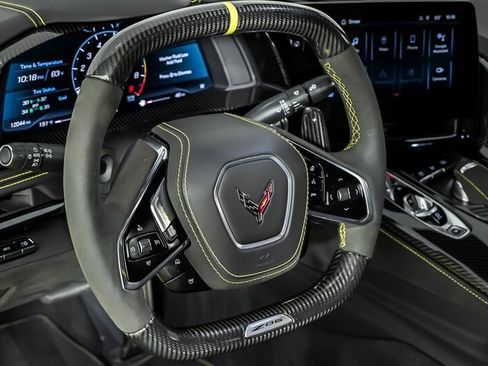 Used 2024 Chevrolet Corvette Z06 w/ Z07 Performance Package RWD image 21