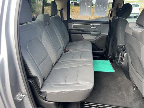 Used 2019 RAM 1500 Big Horn image 11