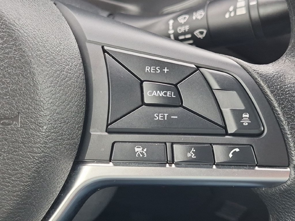 Used 2024 Nissan Sentra SV FWD image 15