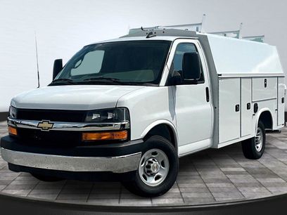 New 2025 Chevrolet Express 3500 w/ Power Convenience Package