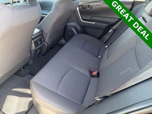 Used 2025 Toyota RAV4 LE image 31