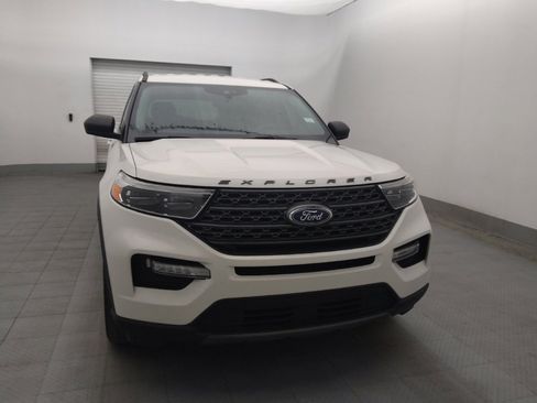 Used 2021 Ford Explorer XLT w/ Equipment Group 202A RWD image 14
