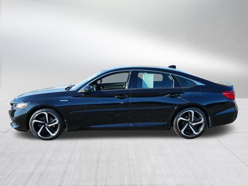 Used 2022 Honda Accord Sport image 4