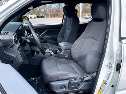 Used 2024 Toyota Tacoma SR w/ SR Upgrade Package image 7