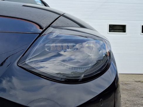 Used 2024 Nissan Z Performance w/ Floor Mat Package RWD image 4