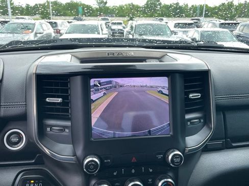 Used 2020 RAM 1500 Sport w/ Comfort & Convenience Group AWD/4WD image 16