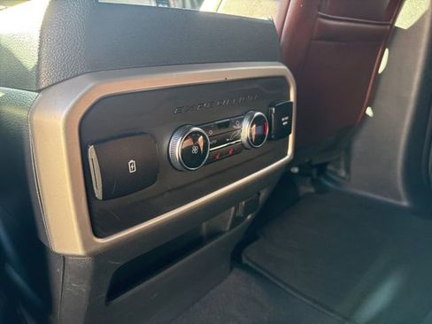 Used 2024 Ford Expedition Max Limited image 15