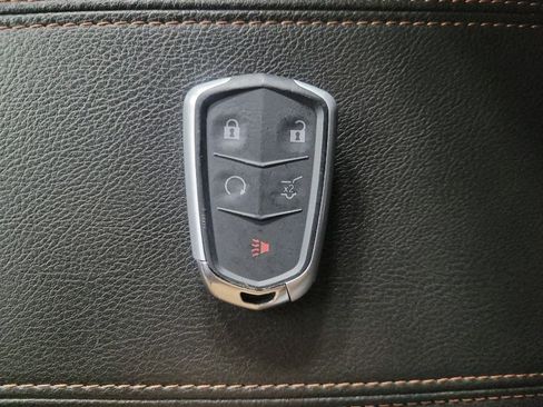 Used 2019 Cadillac XT4 Sport image 32