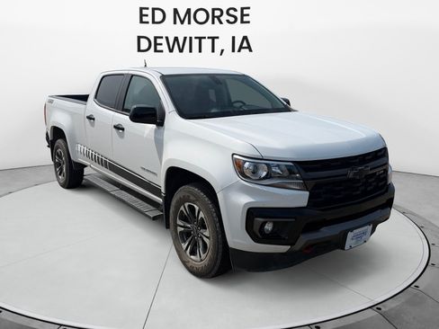 Used 2021 Chevrolet Colorado Z71 AWD/4WD image 7
