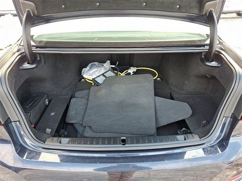 Used 2020 BMW 745e xDrive image 31