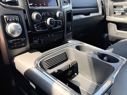 Used 2018 RAM 1500 Sport AWD/4WD image 38