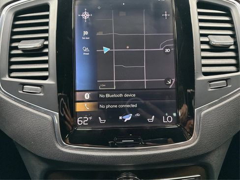 Used 2019 Volvo XC90 T6 Momentum w/ Protection Package Premier AWD/4WD image 22