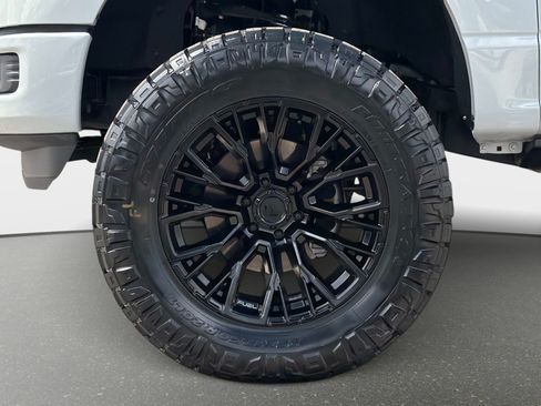 Used 2026 Ford F150 Lariat AWD/4WD image 11