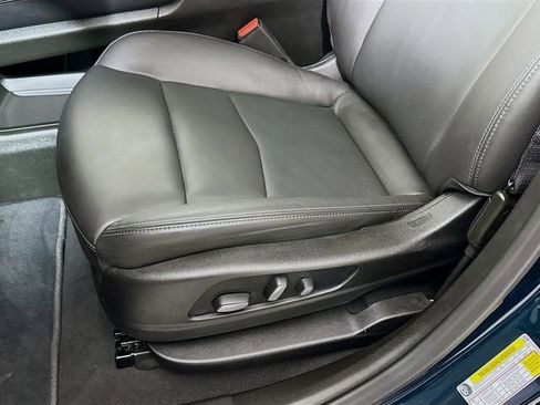 New 2025 Cadillac XT6 Premium Luxury image 19