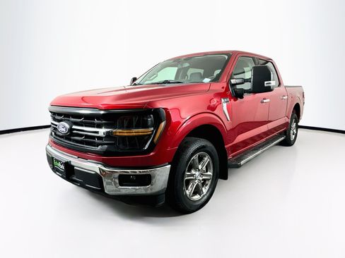 Used 2024 Ford F150 XLT w/ Tow/Haul Package RWD image 3
