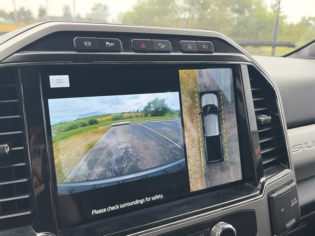 Used 2022 Ford F250 Lariat AWD/4WD image 13