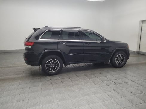 Used 2020 Jeep Grand Cherokee Laredo w/ 18" Wheel & 8.4" Radio Group AWD/4WD image 10