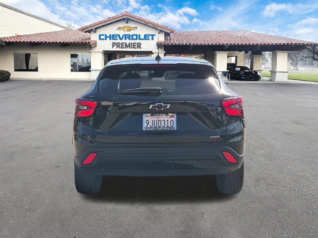 Used 2024 Chevrolet Trax RS FWD image 7