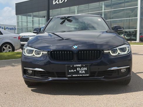 Used 2016 BMW 328i xDrive Sedan AWD/4WD image 2