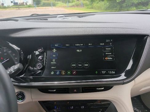 Used 2023 Buick Envision Avenir FWD image 30
