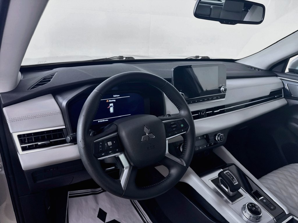 Used 2024 Mitsubishi Outlander SEL FWD image 10