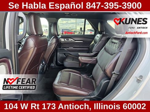 Used 2025 Ford Explorer Platinum w/ LUX Leather Package image 25