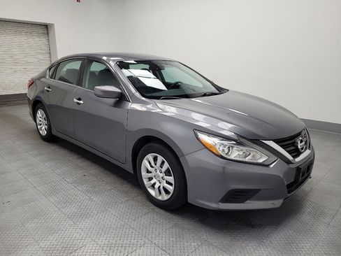 Used 2017 Nissan Altima 2.5 S w/ Power Driver Seat Package image 11