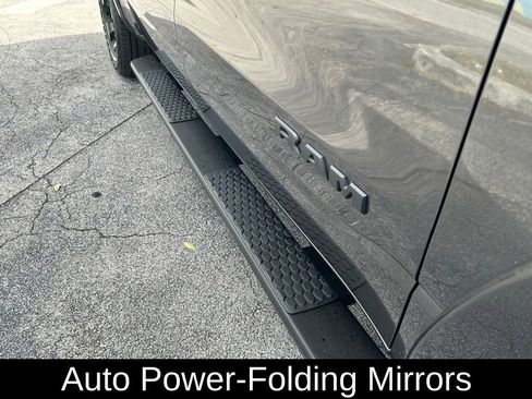 Used 2026 RAM 1500 2WD Crew Cab image 35