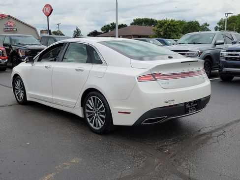 Used 2019 Lincoln MKZ Premiere AWD/4WD image 6