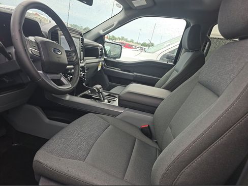 Used 2025 Ford F150 Lightning XLT AWD/4WD image 8