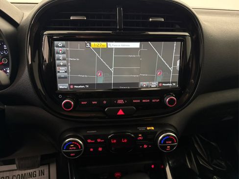 Used 2020 Kia Soul EX FWD image 37