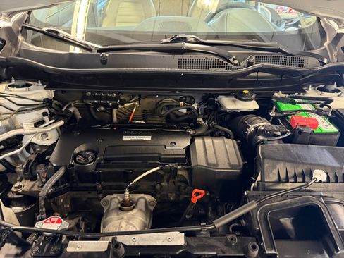 Used 2018 Honda CR-V LX image 20