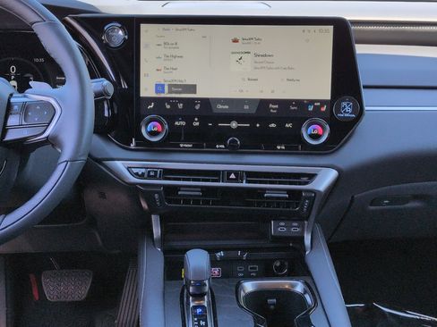 Used 2026 Lexus RX 350 w/ Convenience Package AWD/4WD image 29