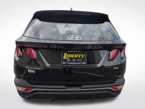 Certified 2024 Hyundai Tucson SEL AWD/4WD image 4