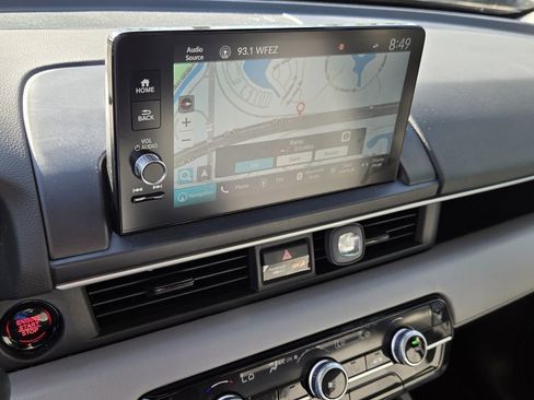 Used 2025 Honda Pilot Touring image 22