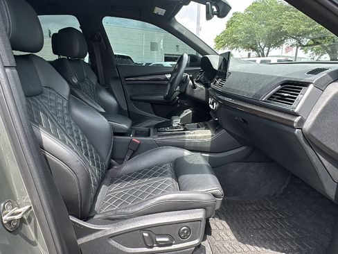Used 2024 Audi SQ5 Prestige image 28