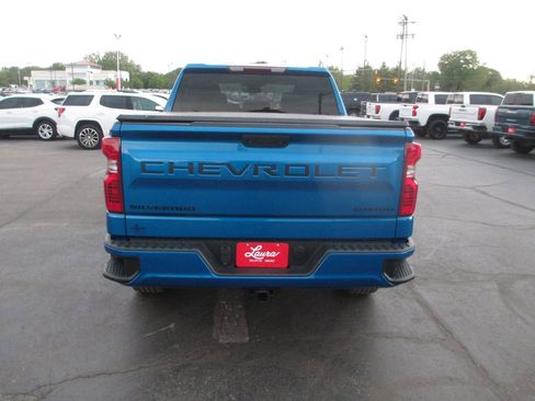 Used 2023 Chevrolet Silverado 1500 Custom w/ LPO, Dark Essentials Package AWD/4WD image 7